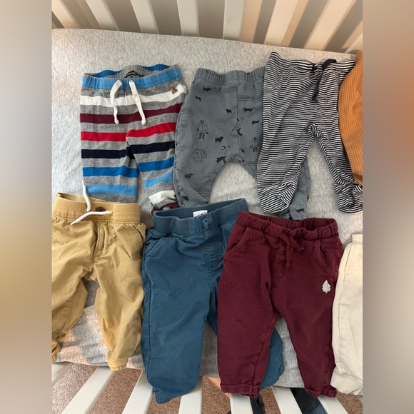 Large Pants Bundle: 6-12 months - Picture 3 of 4